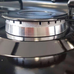 MPM Cuisinière à Gaz Portable Pour Le Camping Avec 3 Feux Couvercle Smile -Magasins De Camping Essentiels cuisiniere a gaz portable pour le camping avec 3 feux couvercle smile 4