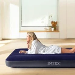 Matelas Gonflable - Intex Classic Downy -1 Personne - 76x191x25 Cm (BxLxH) -Magasins De Camping Essentiels matelas gonflable intex classic downy 1 personne 76x191x25 cm bxlxh 5