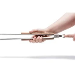 Petromax Grill Tong Small Charbon 11 Petromax Grill Tong Small Charbon -Magasins De Camping Essentiels petromax grill tong small charbon 4